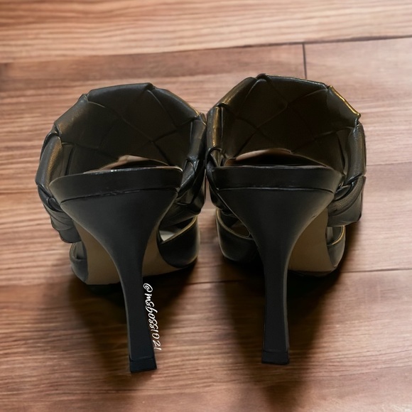 Vince Camuto Women’s Slide On Heel W/Woven Band Black Sz 7 - Picture 6 of 7